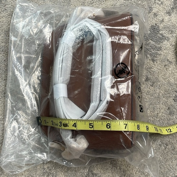 NWT MICHAEL Michael Kors Jet Set Travel Medium Dome Crossbody Bag Leather Brown - Picture 8 of 11